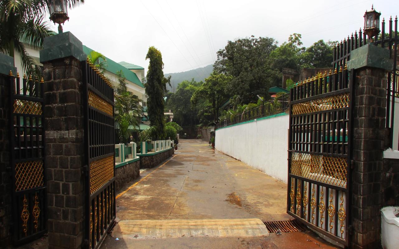 Velvet County Resort & Spa Lonavla Exterior foto