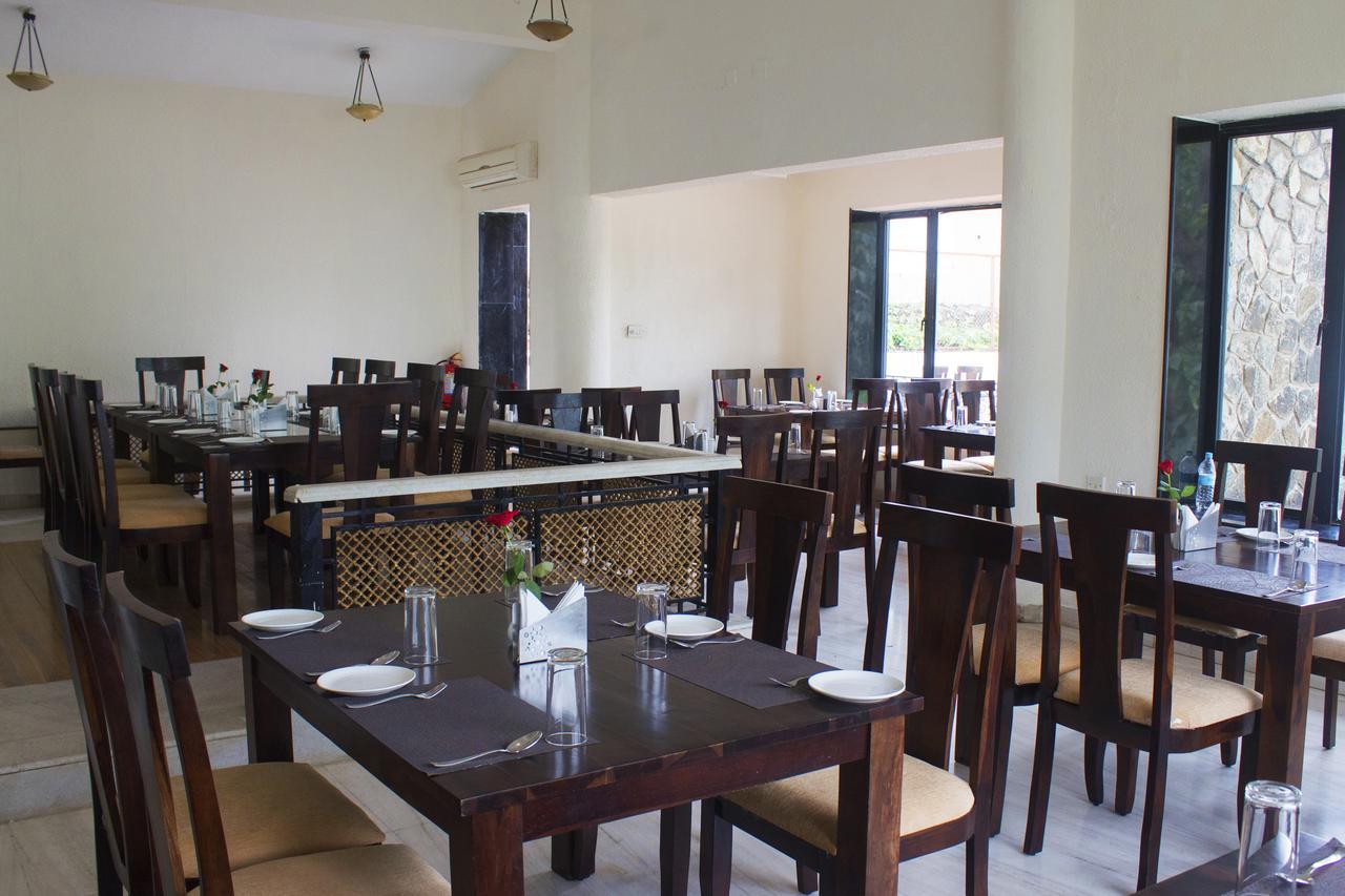 Velvet County Resort & Spa Lonavla Exterior foto