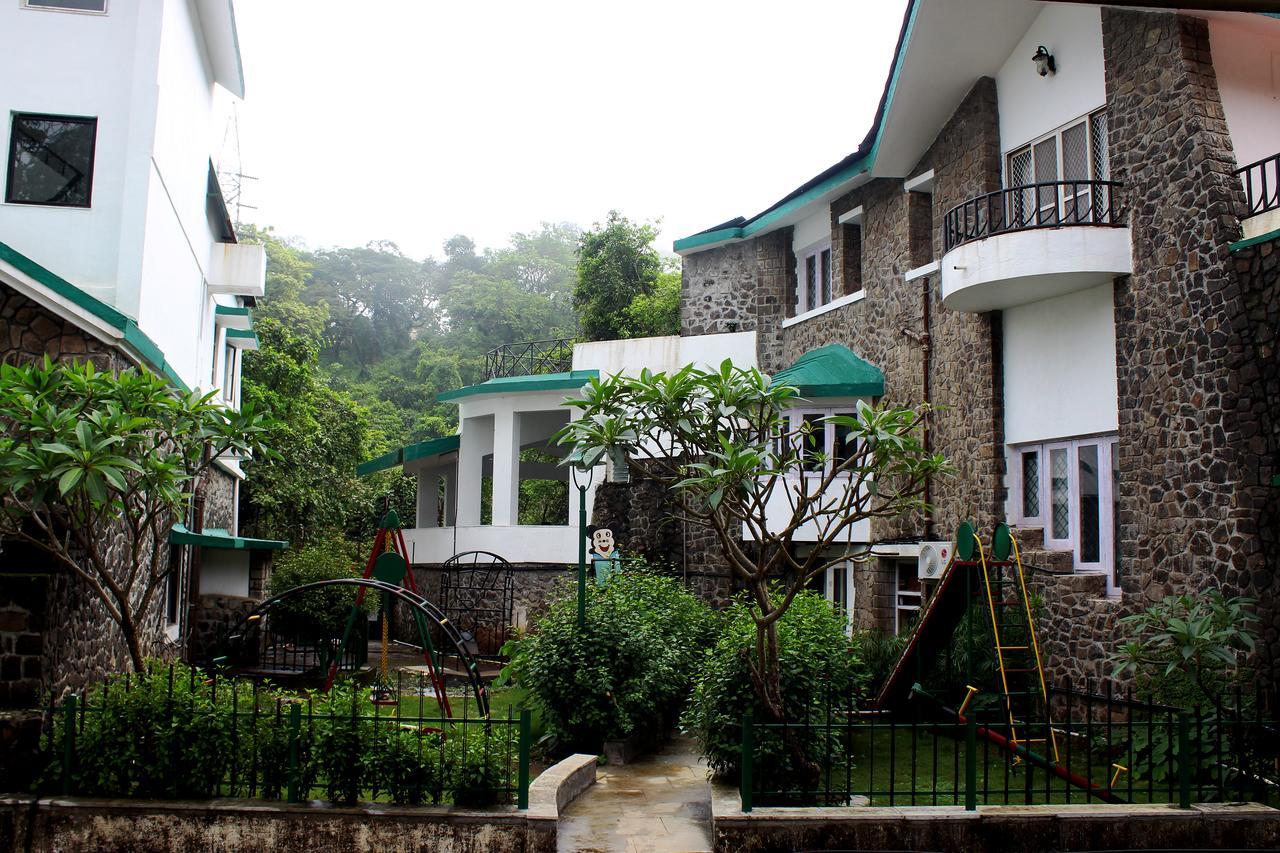 Velvet County Resort & Spa Lonavla Exterior foto
